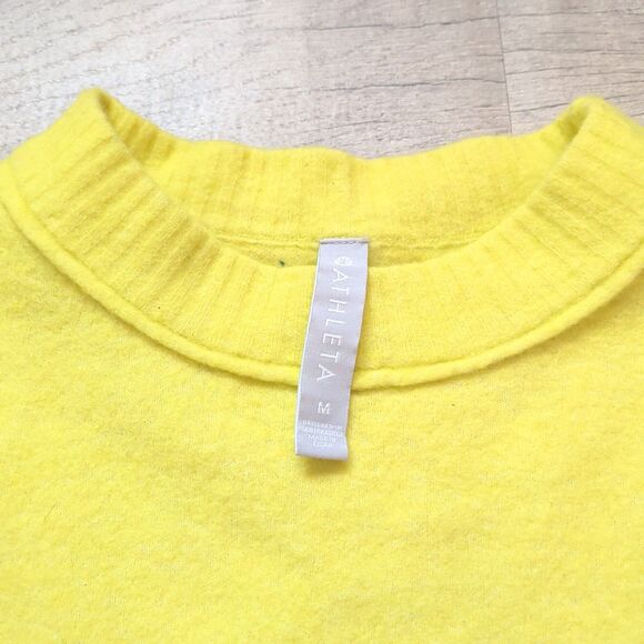 Athleta Heathered Yellow Merino Extra Fine Wool Blend Sweater Size Medium M - Picture 2 of 9